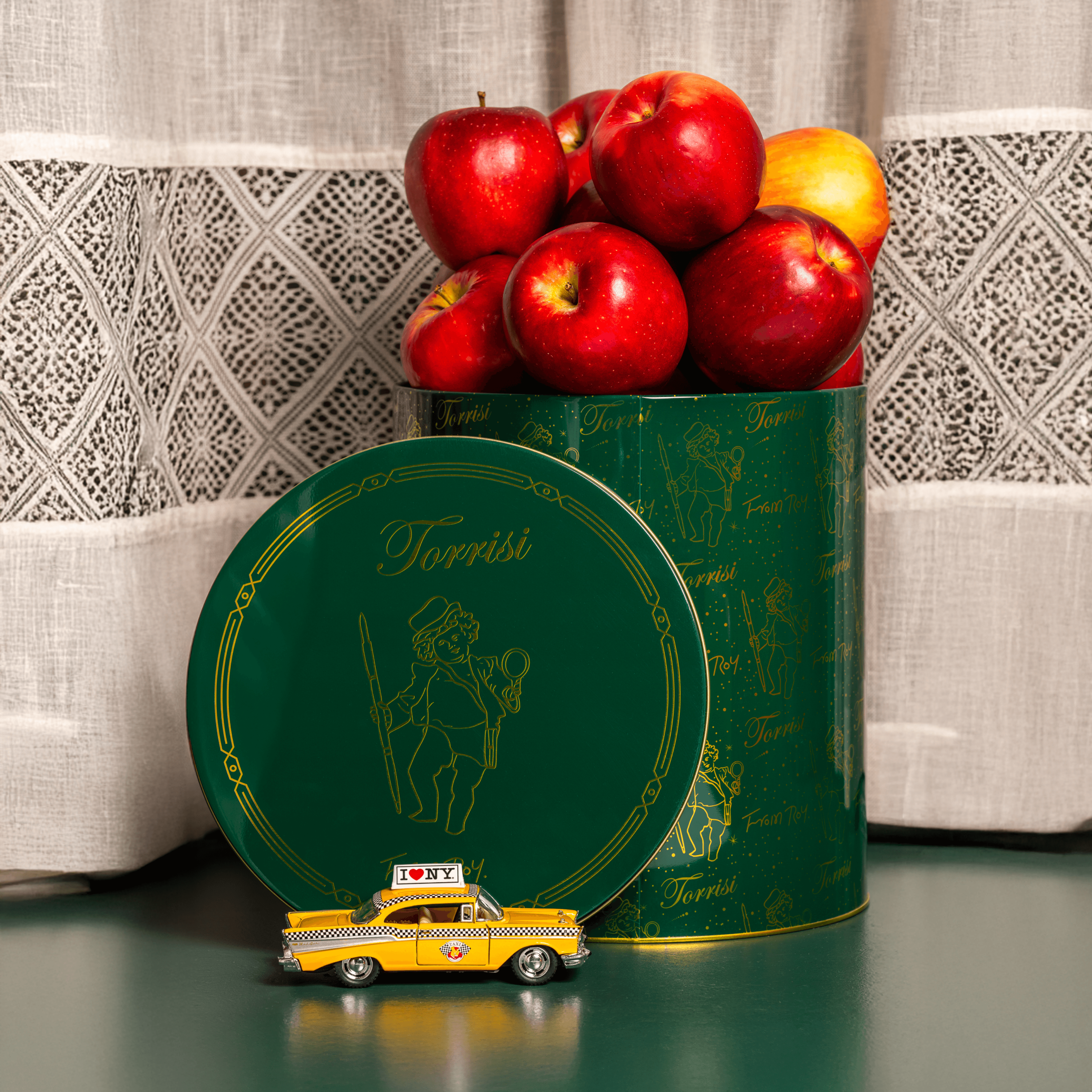 The Big Apple Panettone